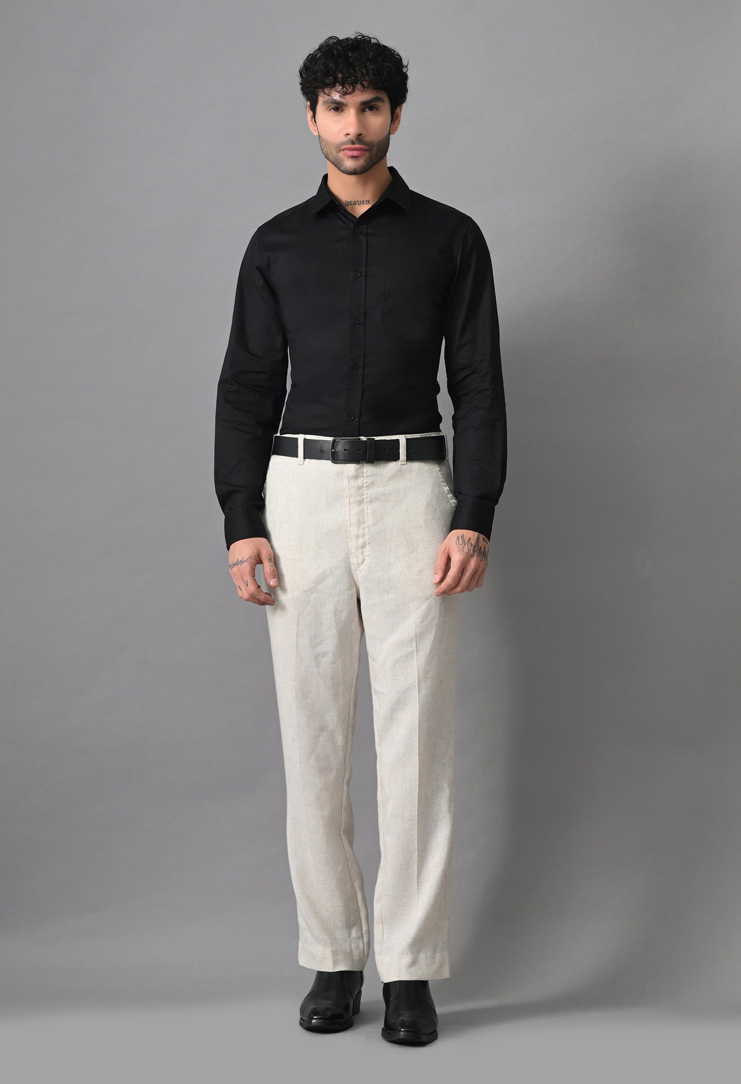 Black Solid Men's Cotton Poplin Regular Fit Full Sleeve Formal Shirts