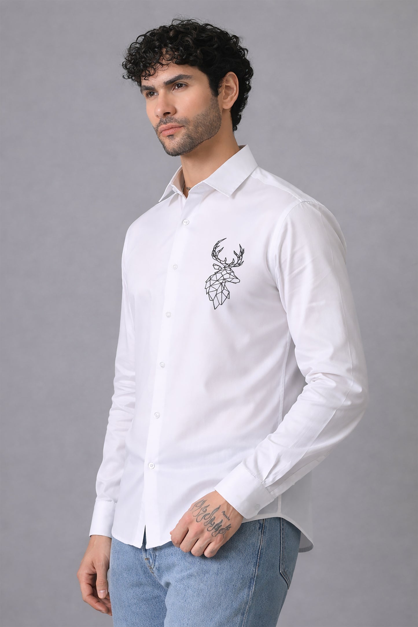 White Men's Graphic Printed Cotton Poplin Regular Fit Full Sleeve Formal Shirts