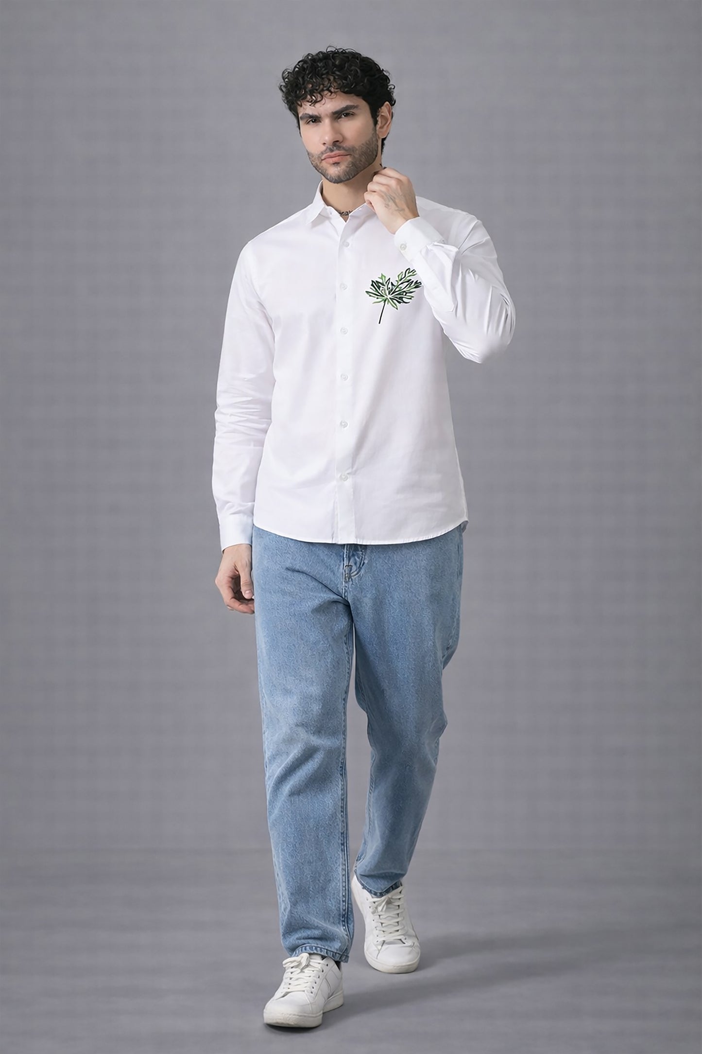 White Men's Graphic Printed Cotton Poplin Regular Fit Full Sleeve Formal Shirts