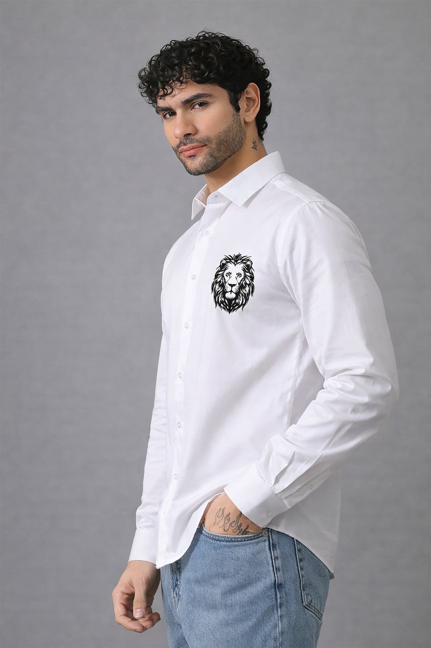 White Men's Graphic Printed Cotton Poplin Regular Fit Full Sleeve Formal Shirts