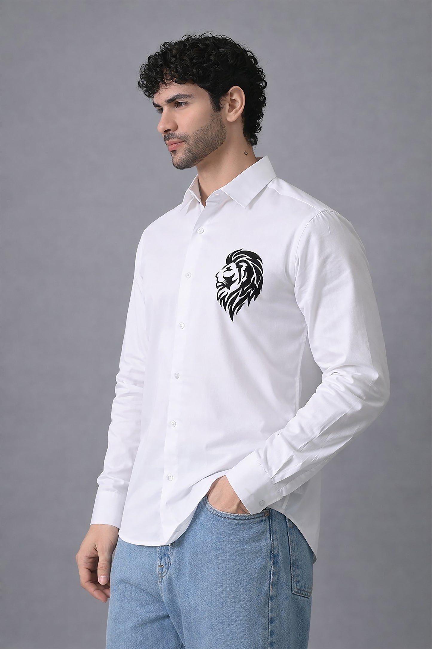 White Men's Graphic Printed Cotton Poplin Regular Fit Full Sleeve Formal Shirts