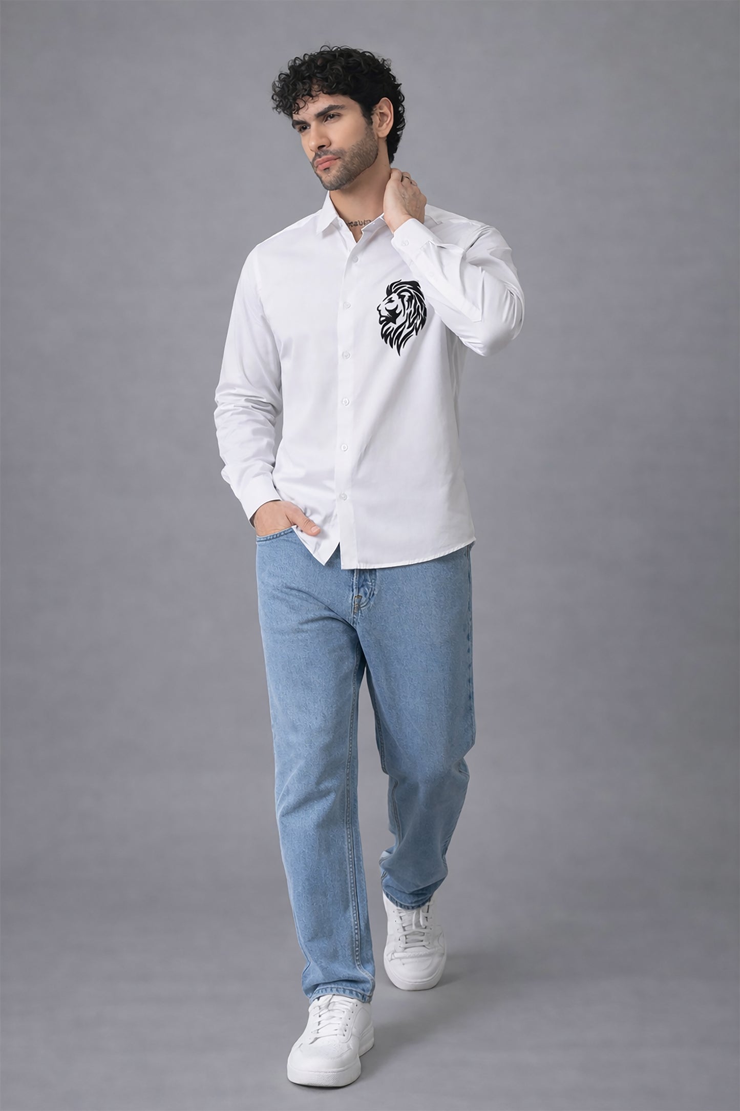 White Men's Graphic Printed Cotton Poplin Regular Fit Full Sleeve Formal Shirts