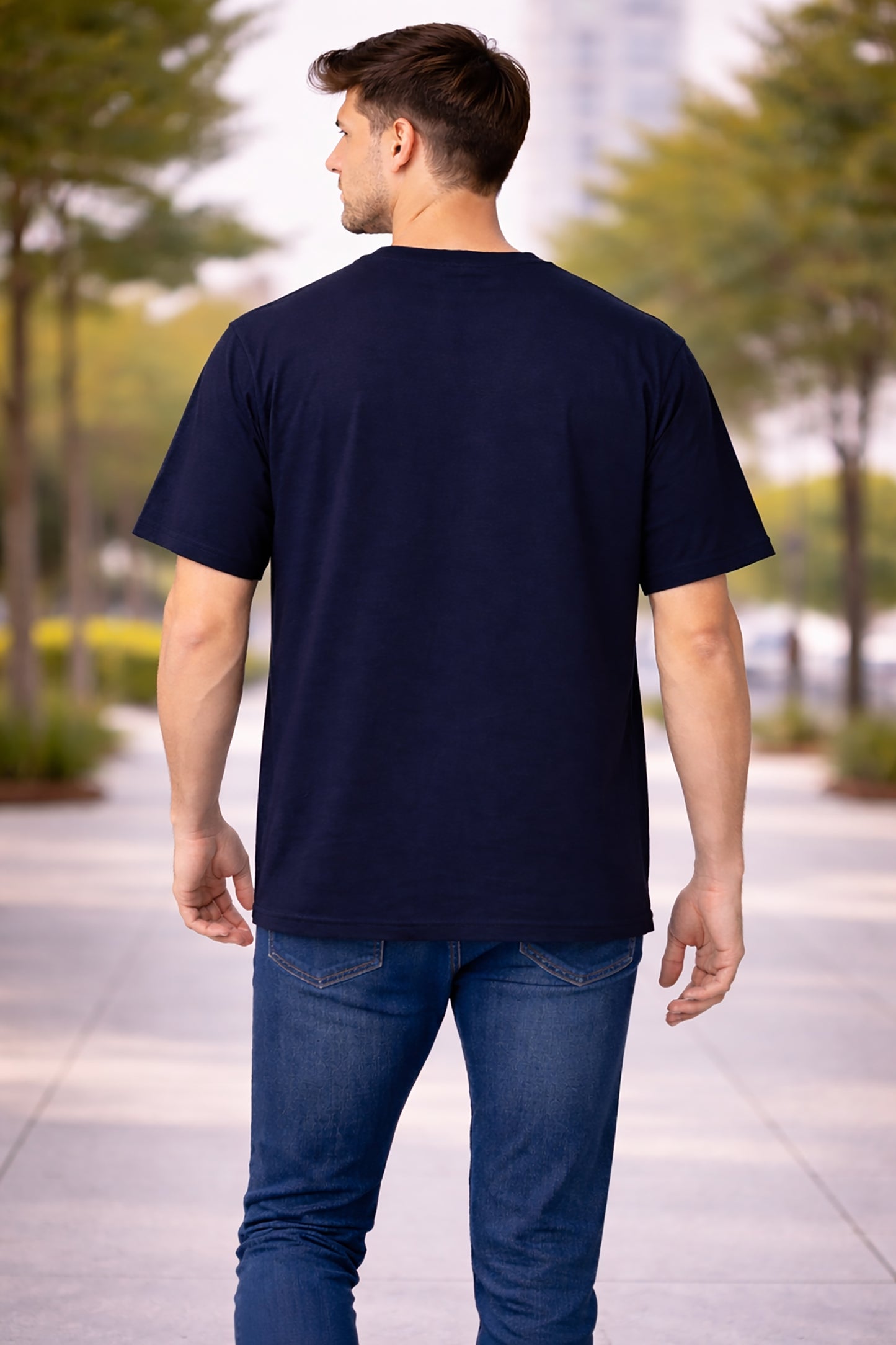 Navy BlueMen’s Graphic Print T-Shirt – Regular Fit Casual Wear