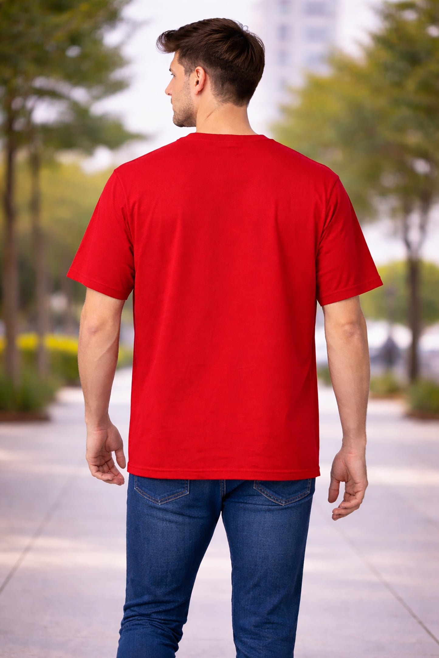 Red Men’s Graphic Print T-Shirt – Regular Fit Casual Wear