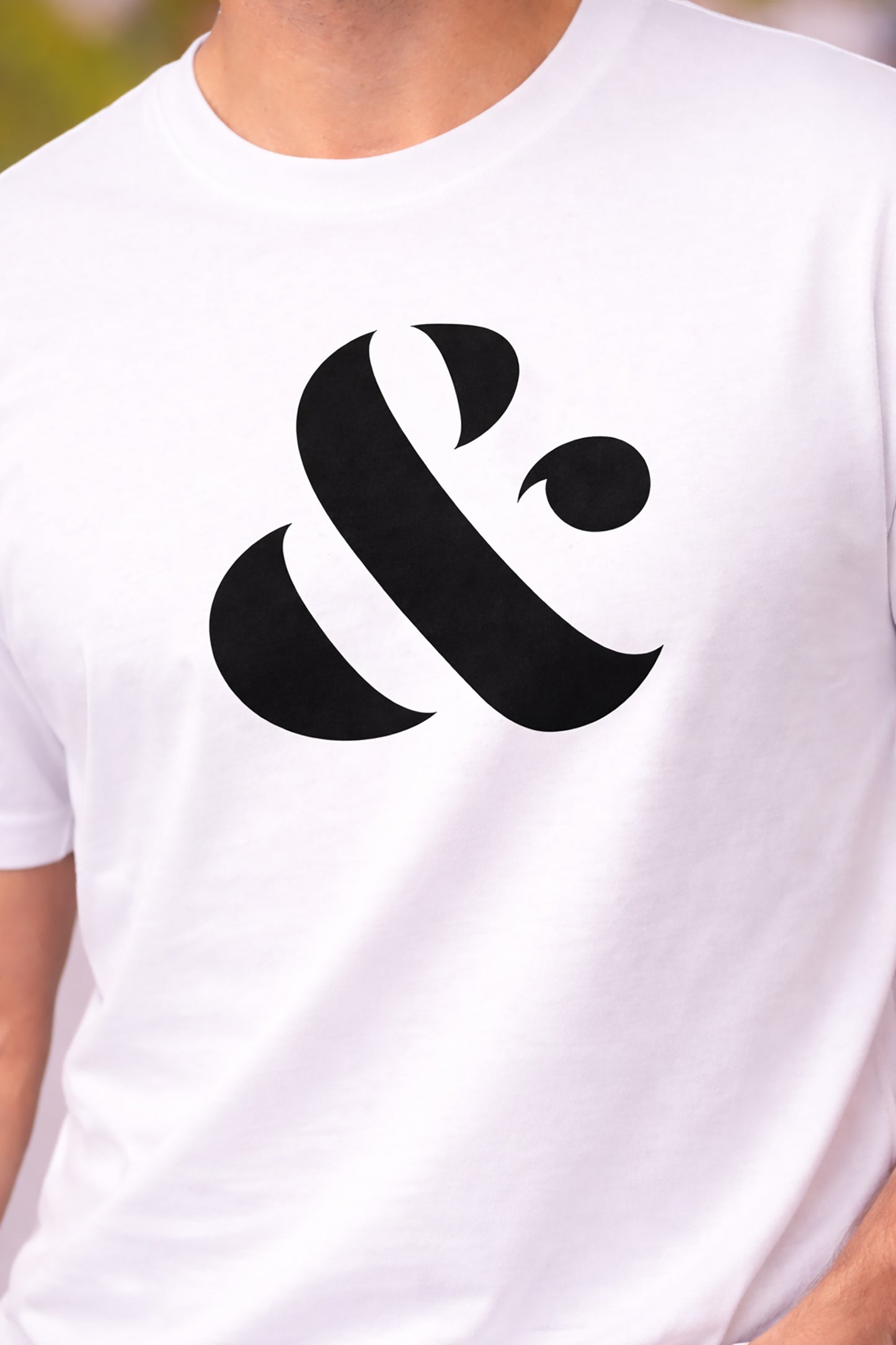 White Men’s Graphic Print T-Shirt – Regular Fit Casual Wear
