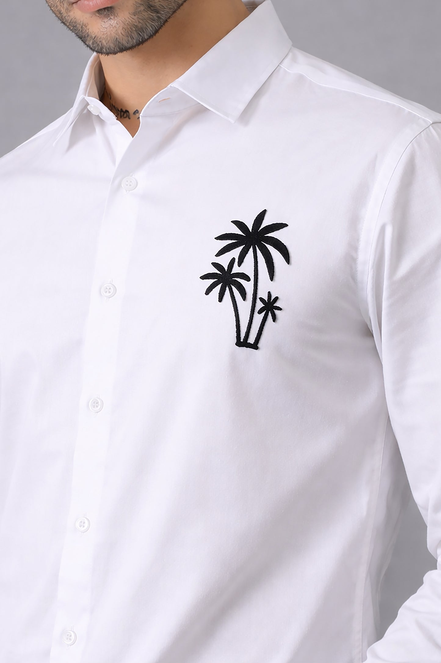 White Men's Graphic Printed Cotton Poplin Regular Fit Full Sleeve Formal Shirts