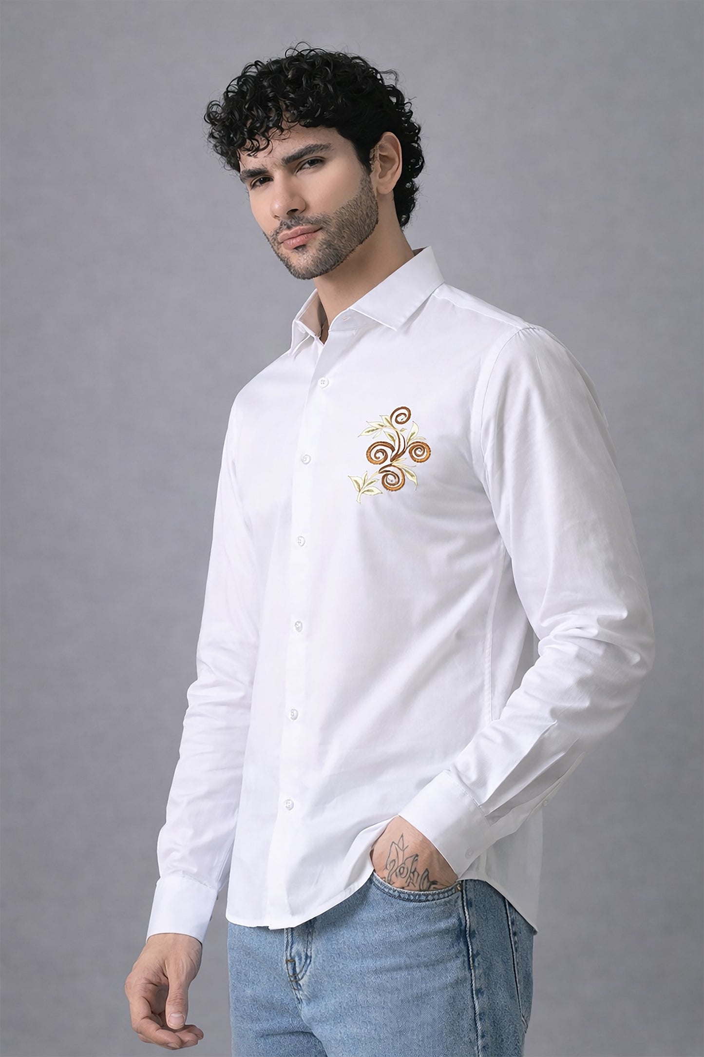 White Men's Graphic Printed Cotton Poplin Regular Fit Full Sleeve Formal Shirts