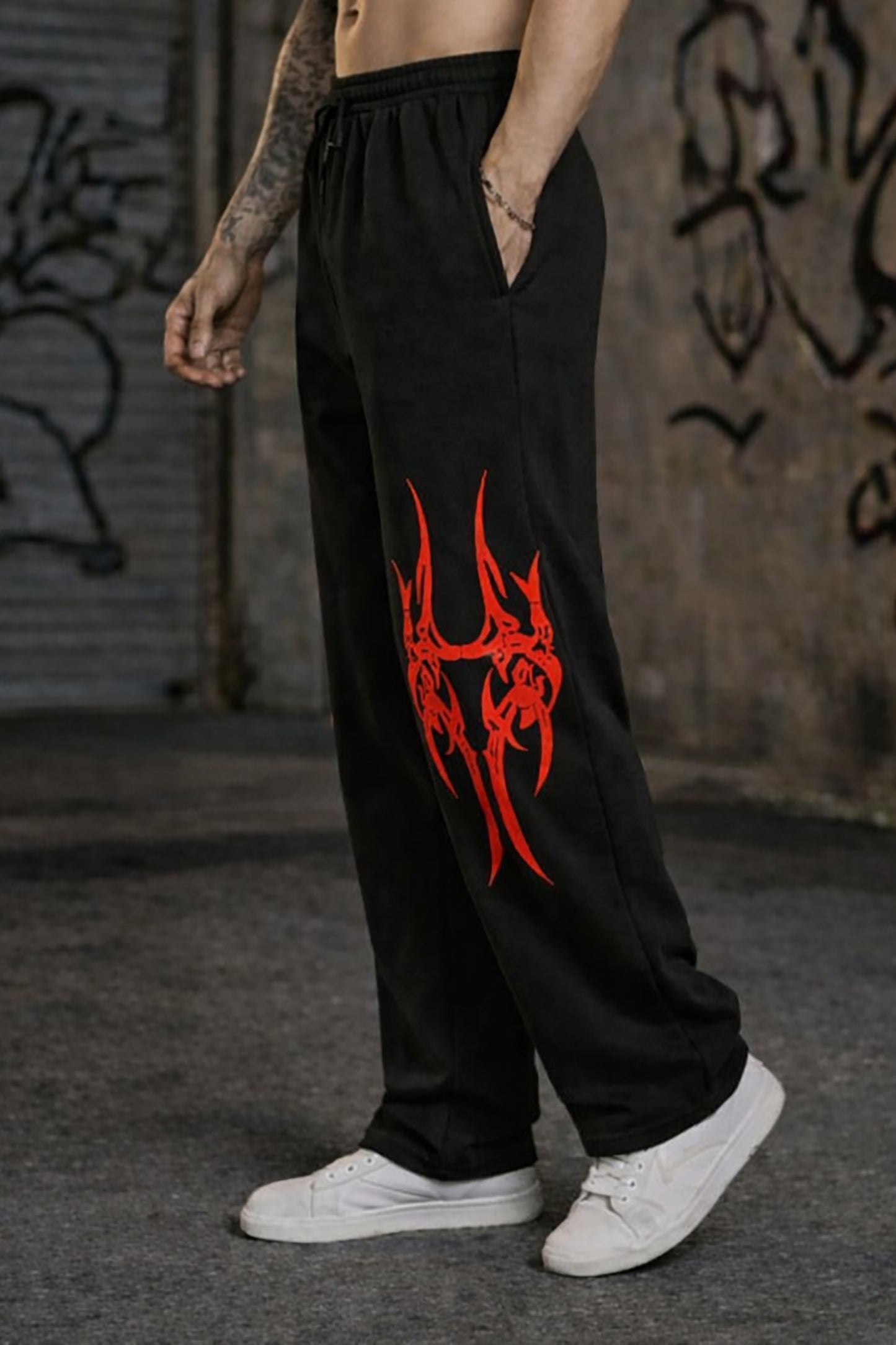 Black Men’s Graphic Printed Joggers – Regular Fit Streetwear Casual Wear