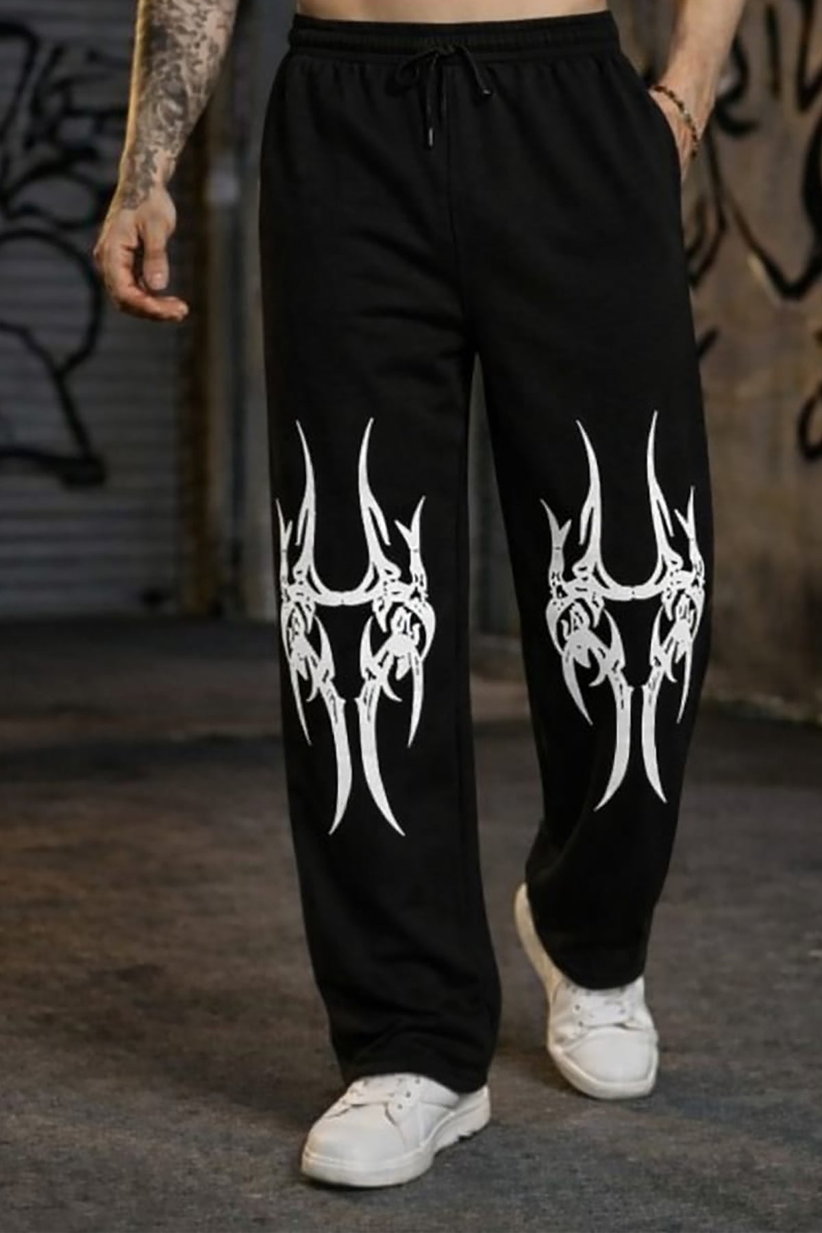 Black Men’s Graphic Printed Joggers – Regular Fit Streetwear Casual Wear Main image