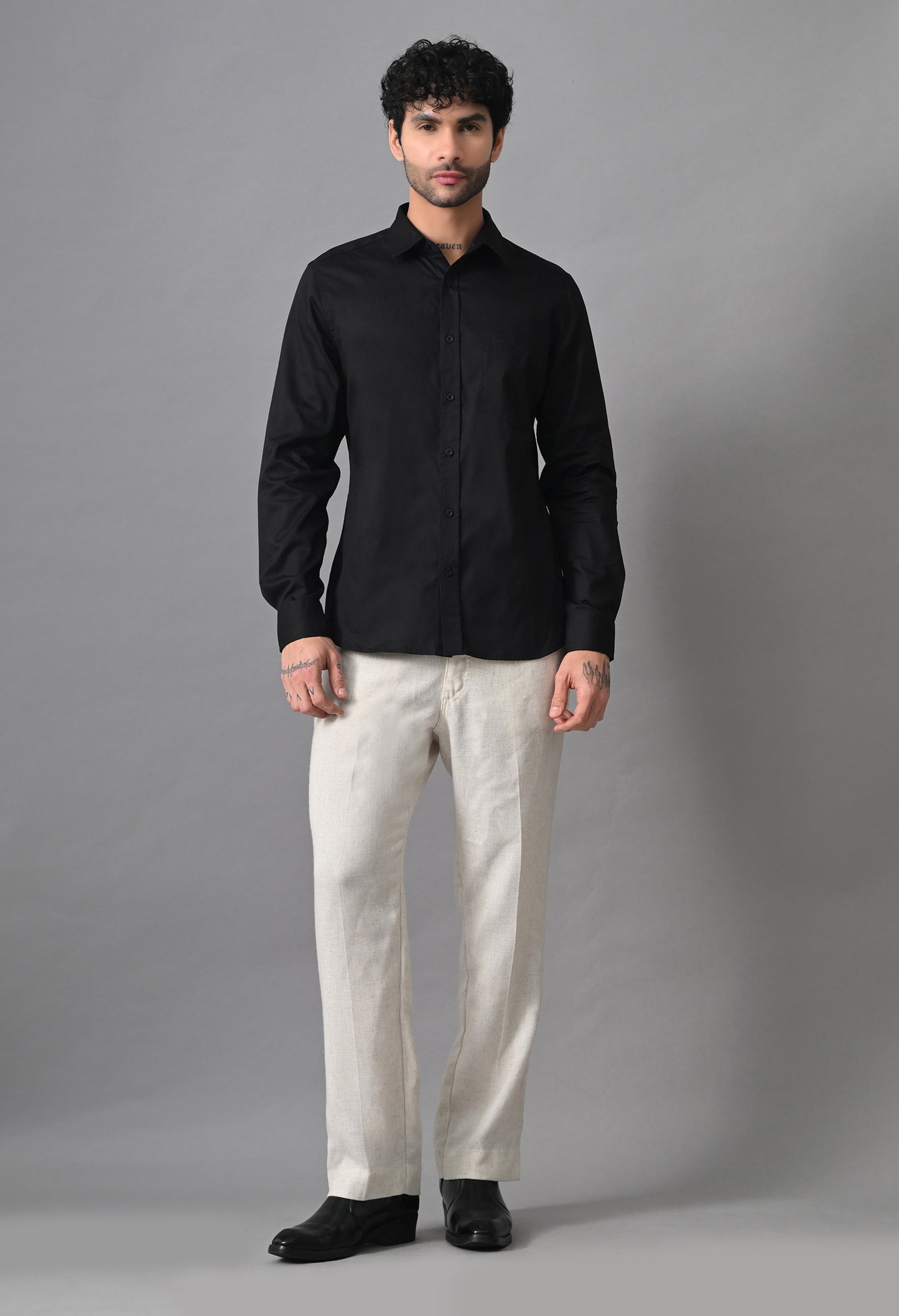 Black Solid Men's Cotton Poplin Regular Fit Full Sleeve Formal Shirts