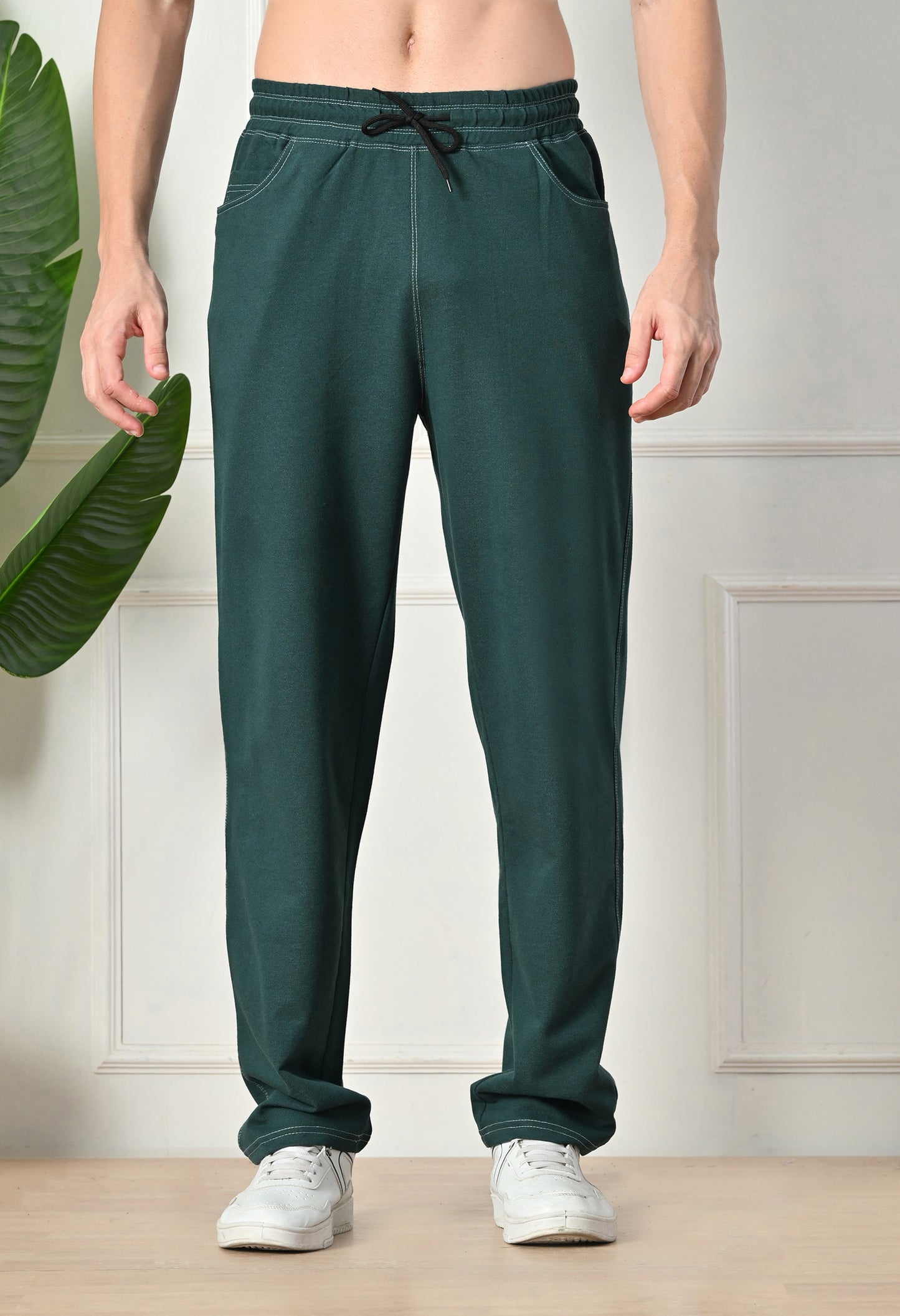 Dark Green Men’s Knitted Tapered Jogger Pants – Mid-Rise Drawstring Athleisure Wear