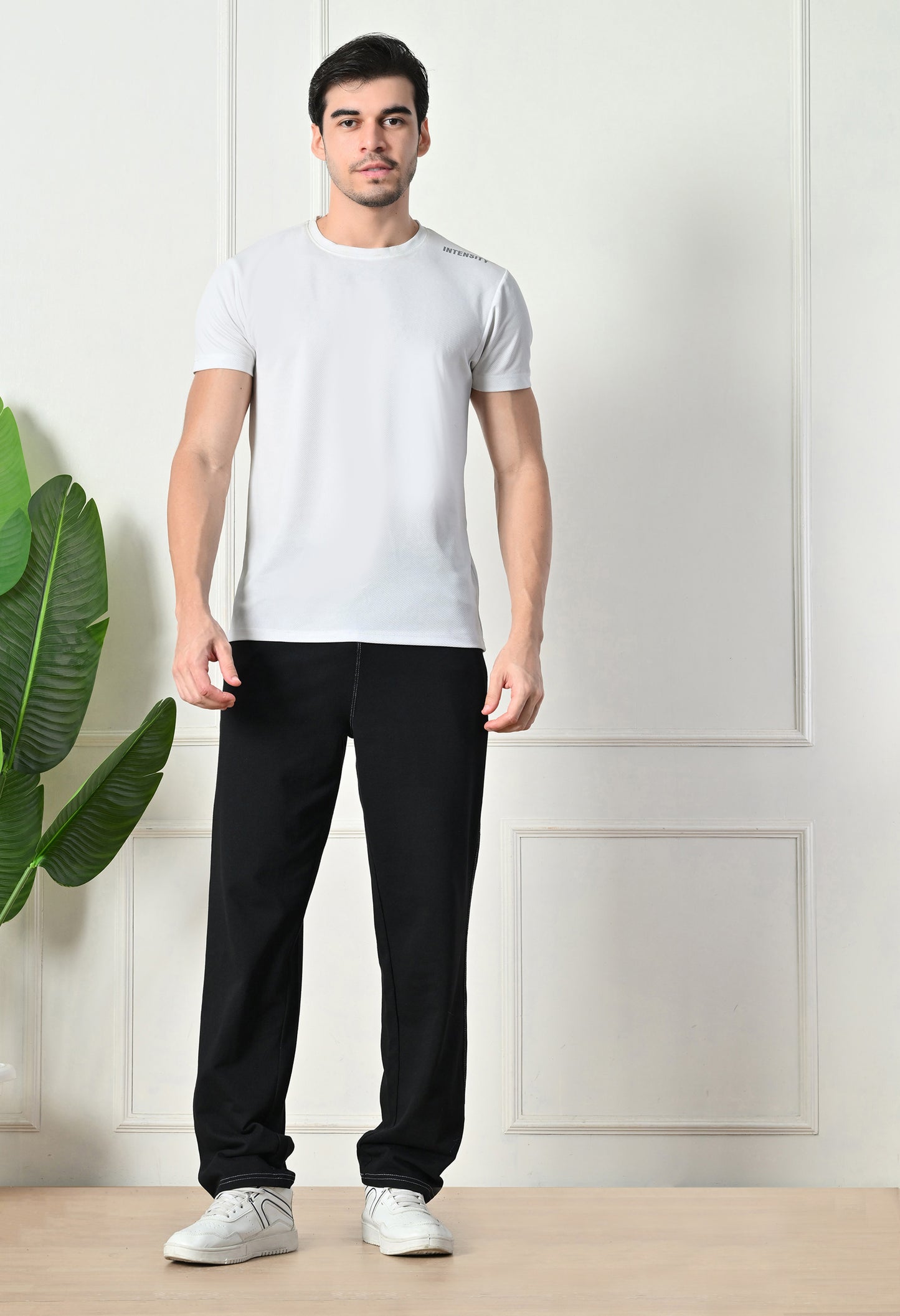 Black Men’s Knitted Tapered Jogger Pants – Mid-Rise Drawstring Athleisure Wear