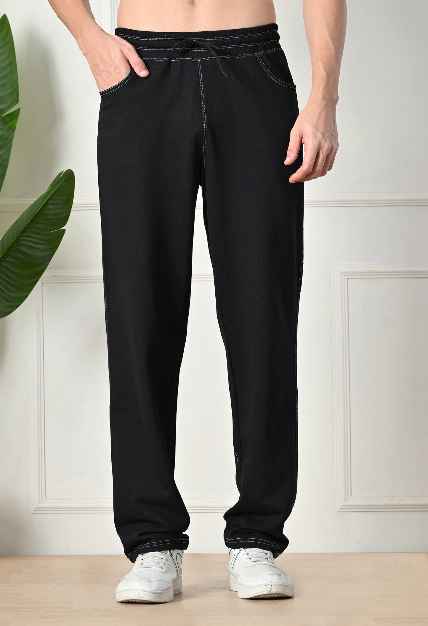 Black Men’s Knitted Tapered Jogger Pants – Mid-Rise Drawstring Athleisure Wear