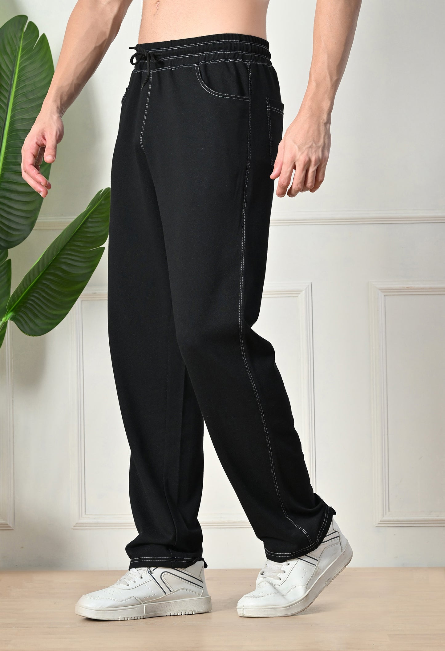 Black Men’s Knitted Tapered Jogger Pants – Mid-Rise Drawstring Athleisure Wear
