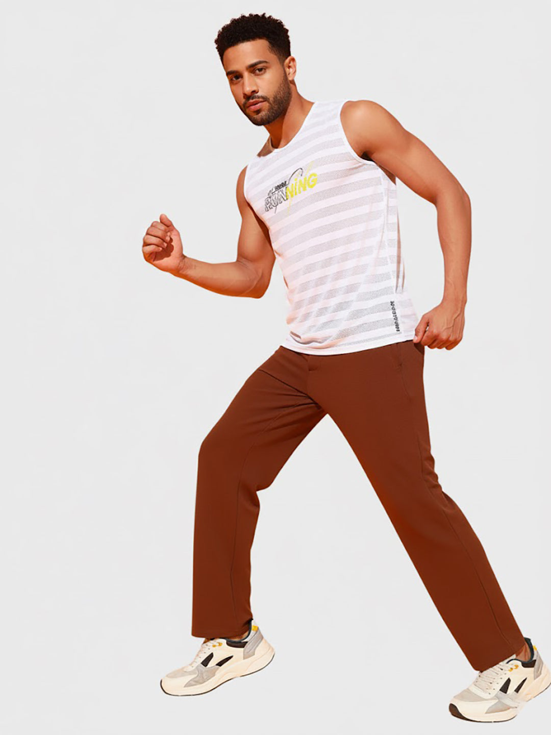 Brown Men’s Knitted Tapered Jogger Pants – Mid-Rise Drawstring Athleisure Wear