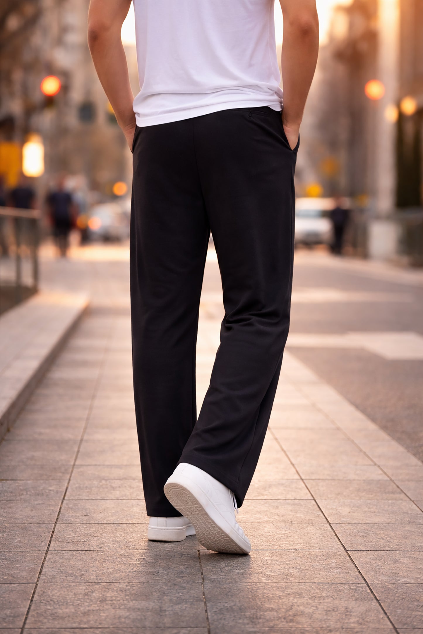 Black Men’s Graphic Printed Joggers – Regular Fit Streetwear Casual Wear