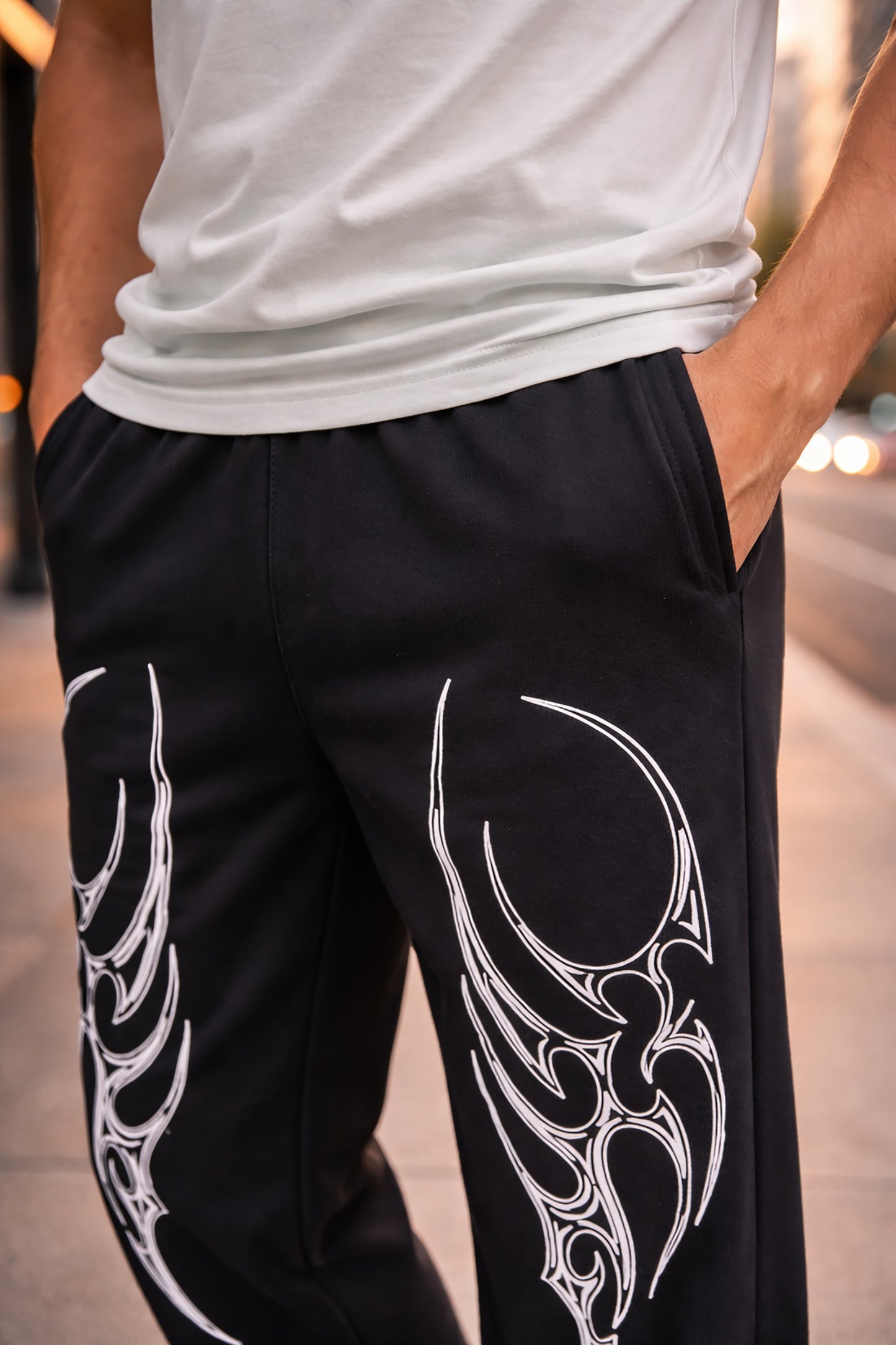 Black Men’s Graphic Printed Joggers – Regular Fit Streetwear Casual Wear