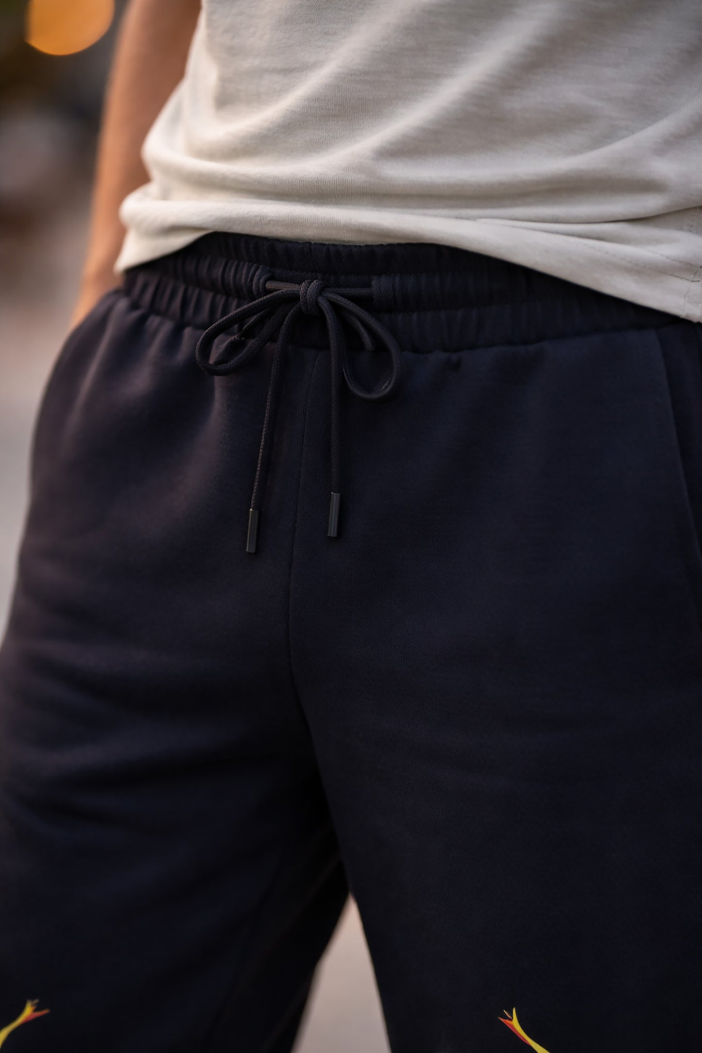 Black Men’s Graphic Printed Joggers – Regular Fit Streetwear Casual Wear