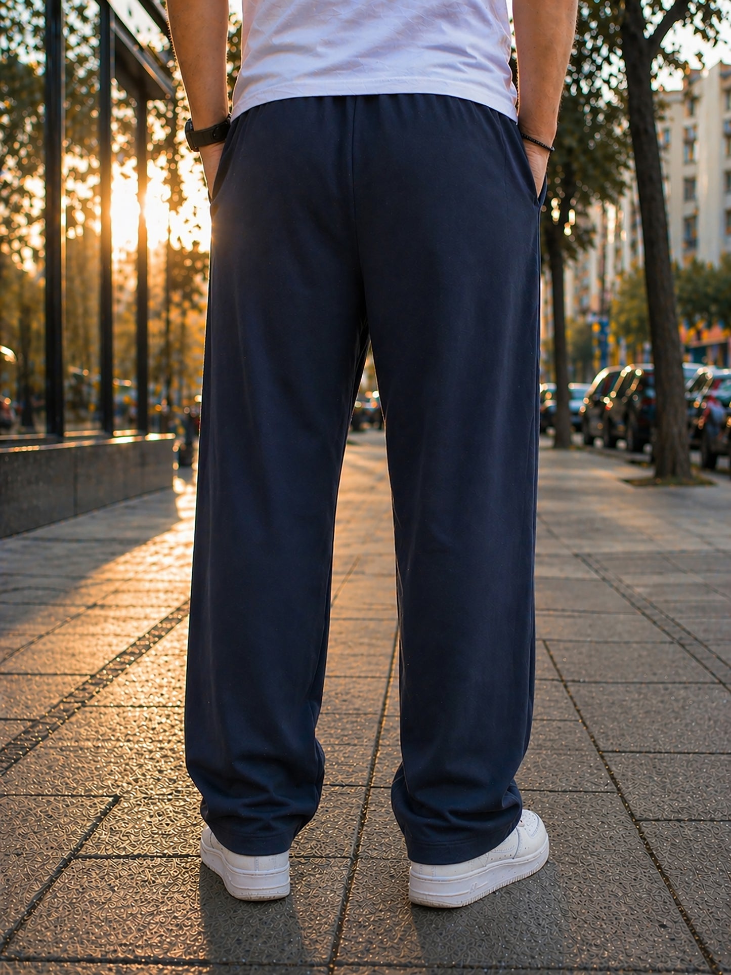 Navy Blue Men’s Graphic Printed Joggers – Regular Fit Streetwear Casual Wear