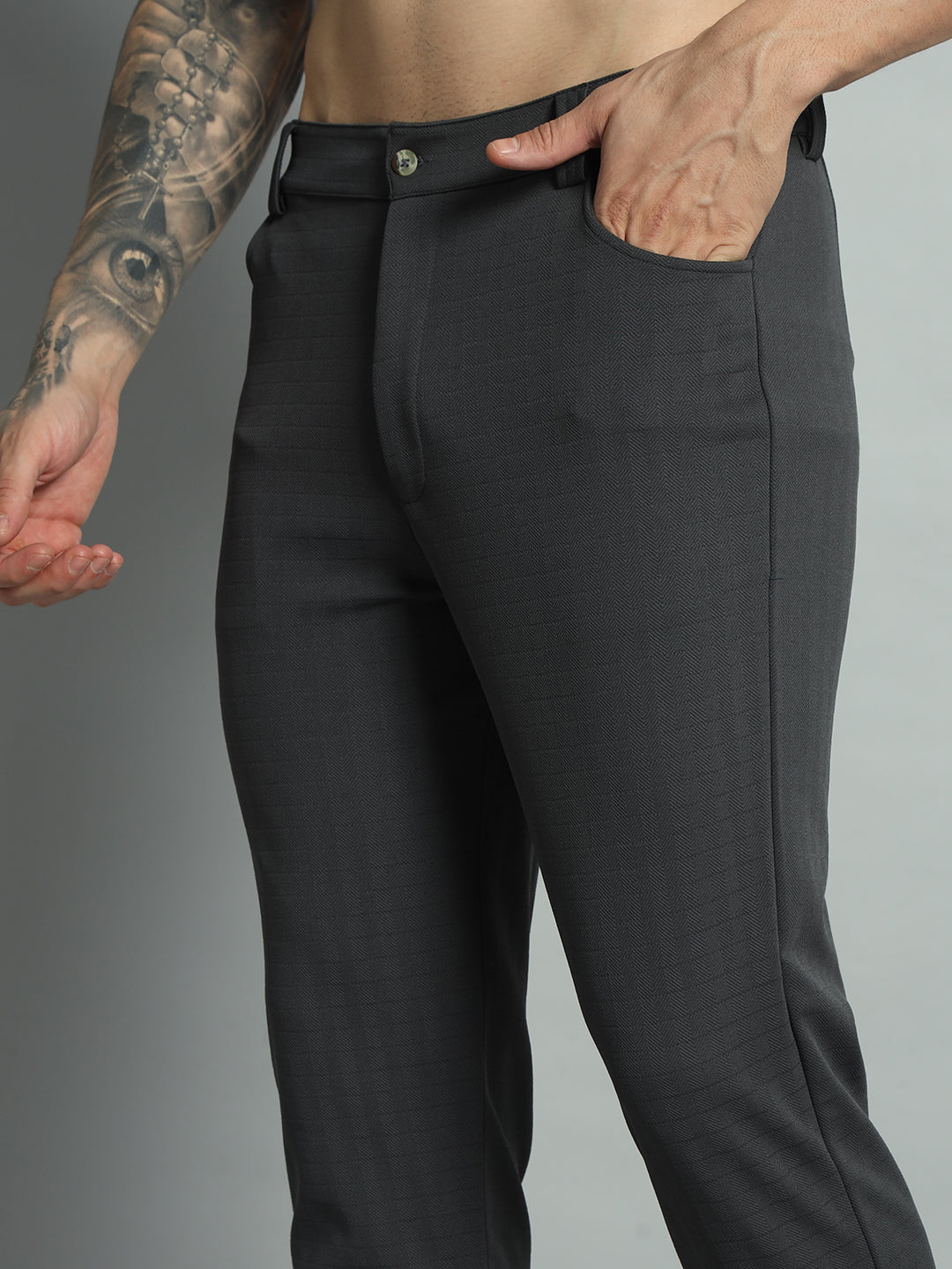 Men's Solid Polyester Regular Fit Trousers