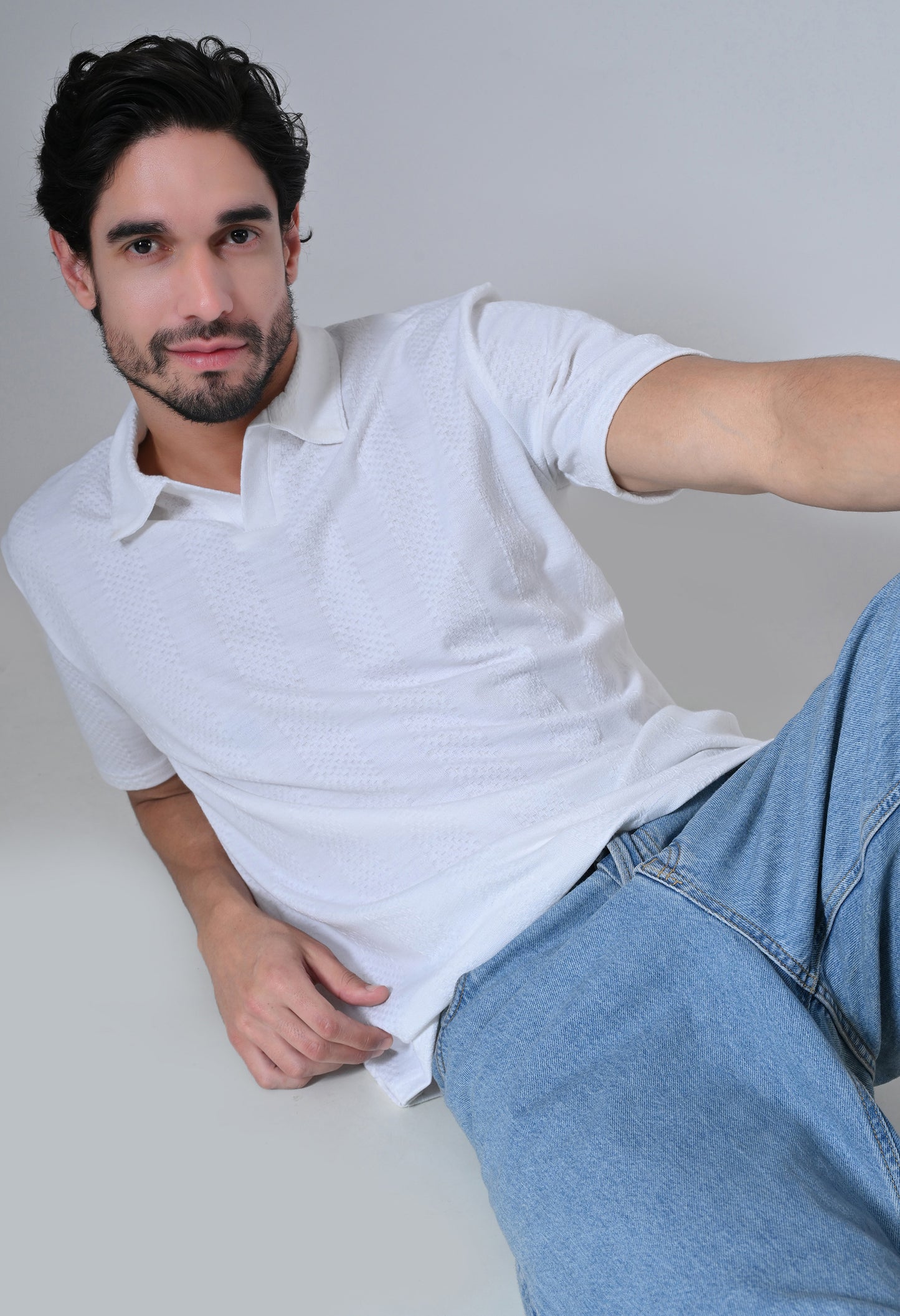 White Men’s Cotton Solid Polo T-Shirt – Regular Fit Minimal Casual Wear