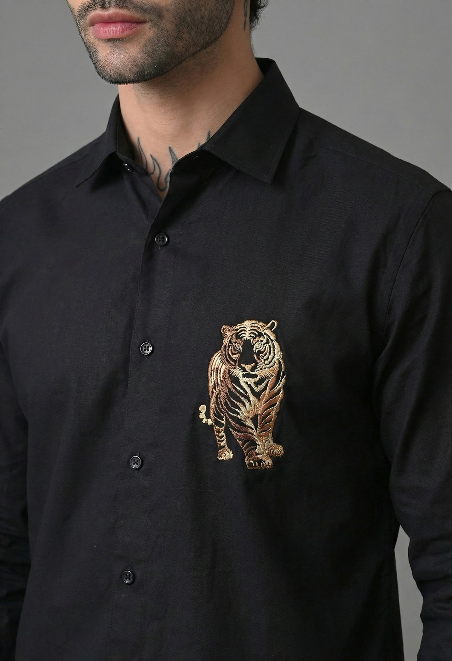 Black Men's Graphic Printed Cotton Poplin Regular Fit Full Sleeve Formal Shirts