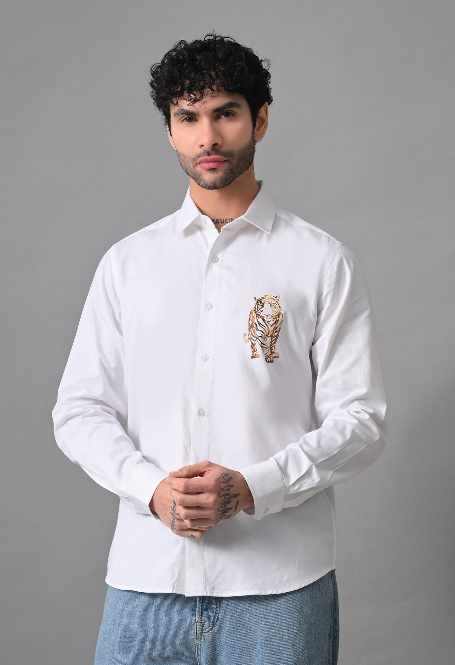 White Men's Graphic Printed Cotton Poplin Regular Fit Full Sleeve Formal Shirts